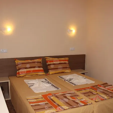 招待所 Fits 普里莫尔斯科