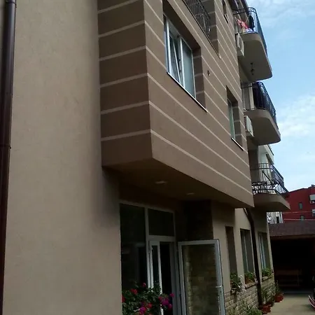 Fits 普里莫尔斯科